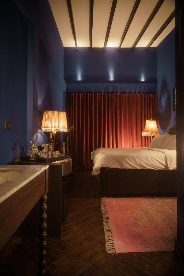Baan Tuk Din Hotel Bangkok Kültér fotó