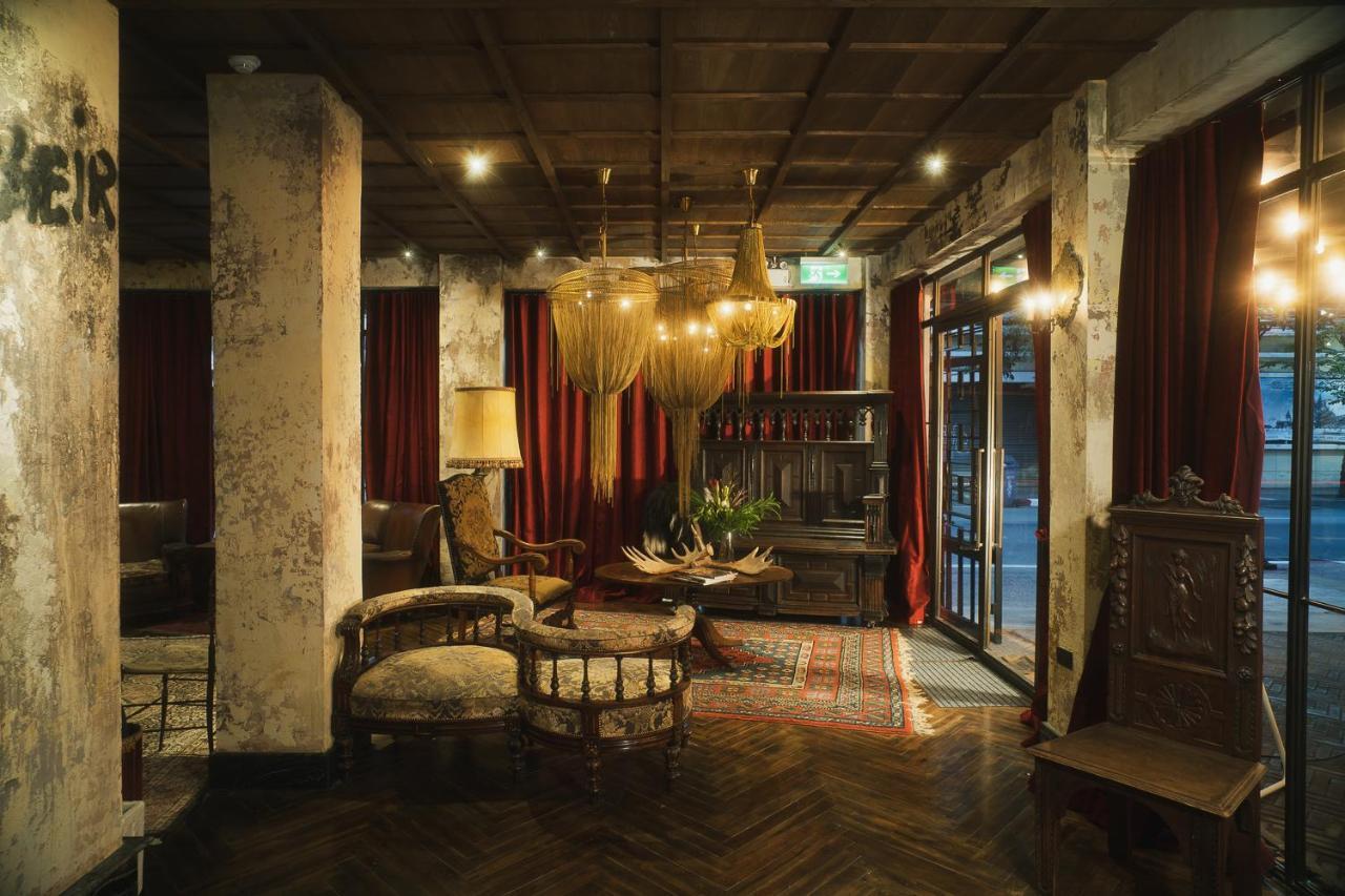 Baan Tuk Din Hotel Bangkok Kültér fotó