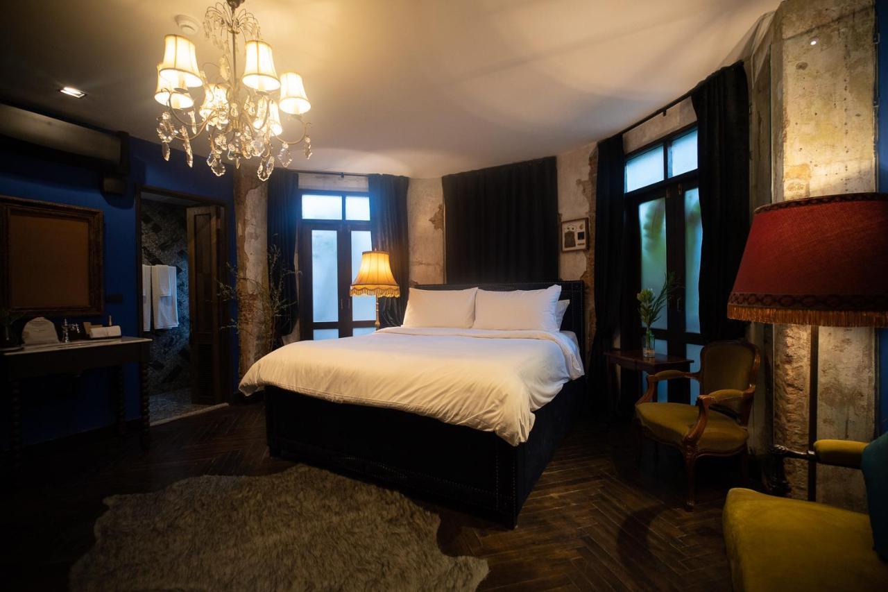 Baan Tuk Din Hotel Bangkok Kültér fotó
