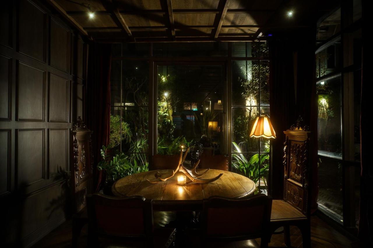 Baan Tuk Din Hotel Bangkok Kültér fotó